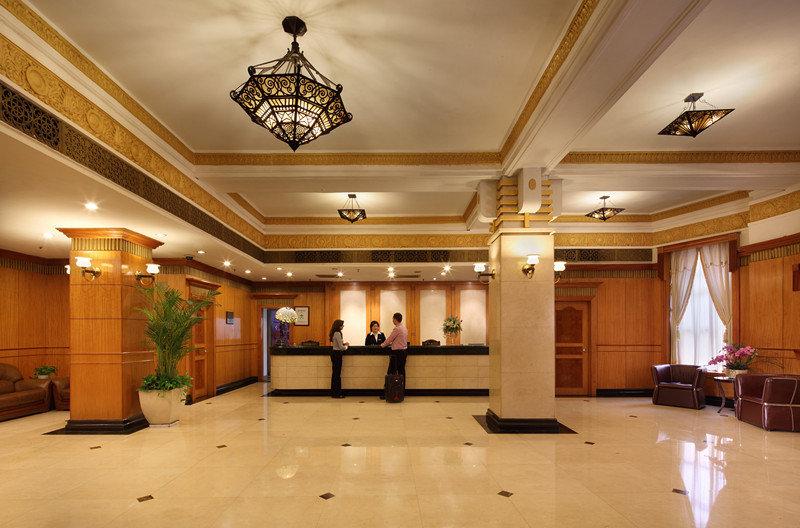Hotel Jin Jiang Metropole 4*