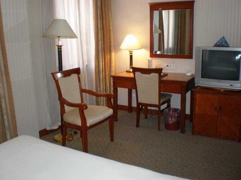 Jin Jiang Metropole 4* Shanghai