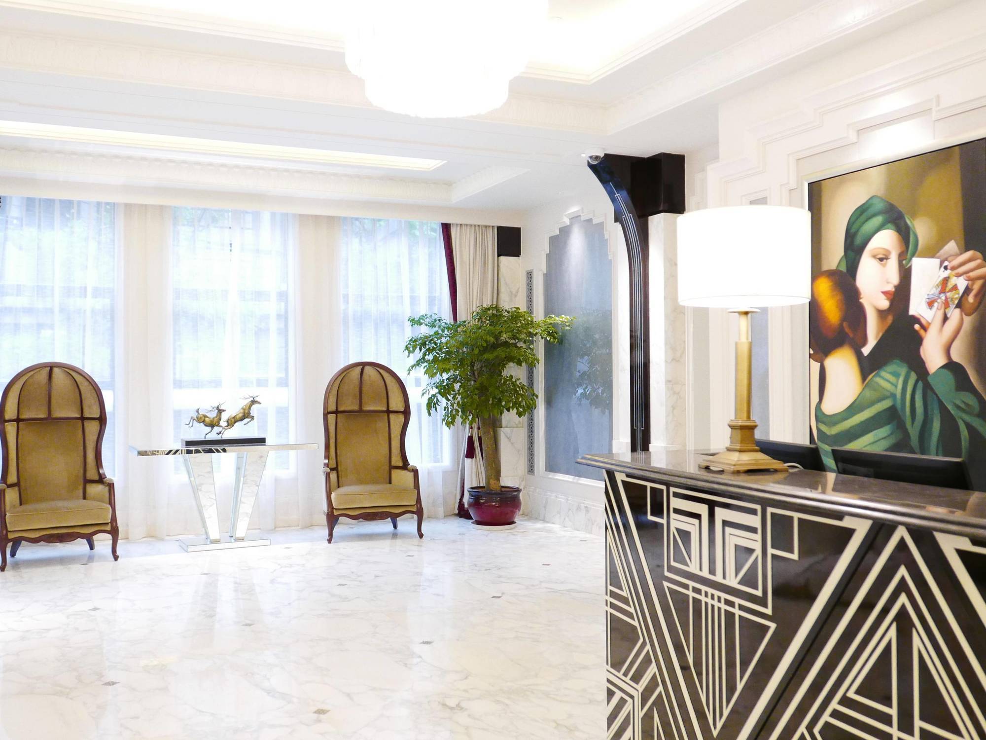 Hotel Jin Jiang Metropole 4*